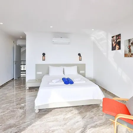 Gulay - Kalkan Vilă *